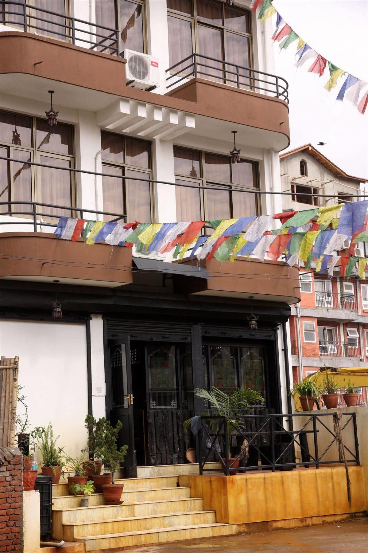 Dream Nepal Hotel And Apartment Kathmandu Exterior photo